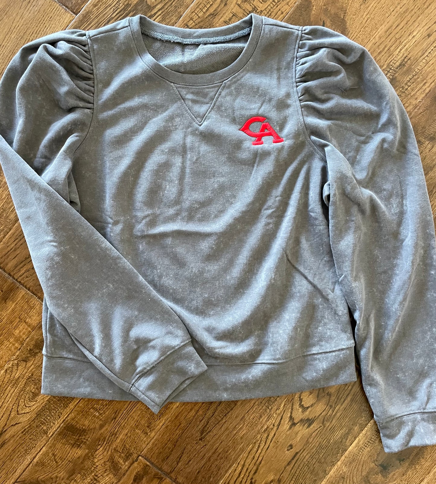 Vintage Washed Puff Sleeve Embroidered Sweatshirt
