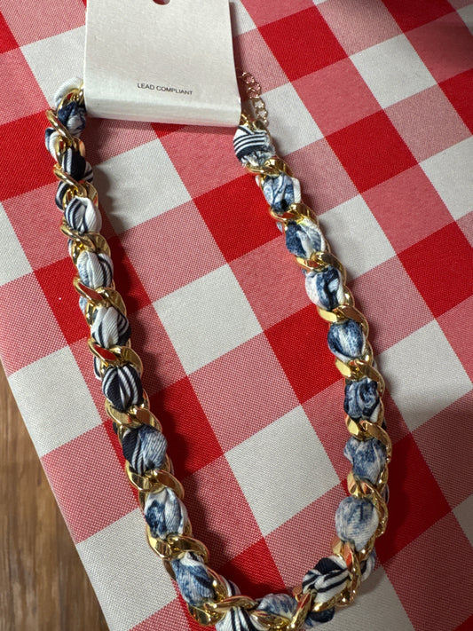 Jewelry | fabric/gold | necklace